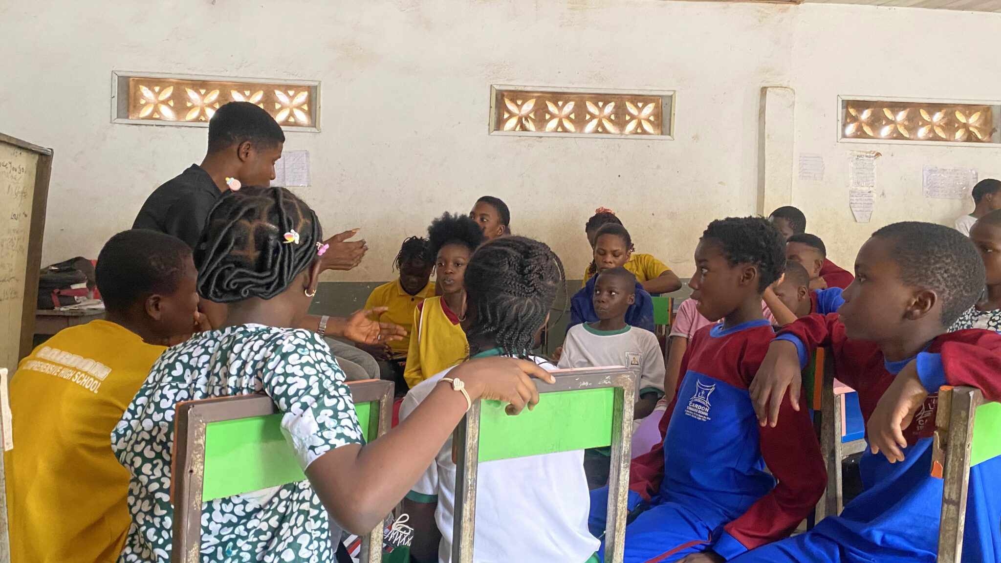 Set of students having their tech examination in a class room - EpeeTech Solution (Cardon Standard Schools)